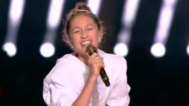 J.Lo’s Daughter Performs with Mom at Super Bowl Halftime Show