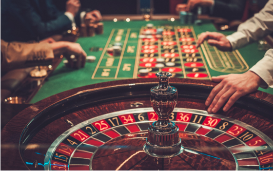 Online Casino - Slots, Blackjack, Roulette