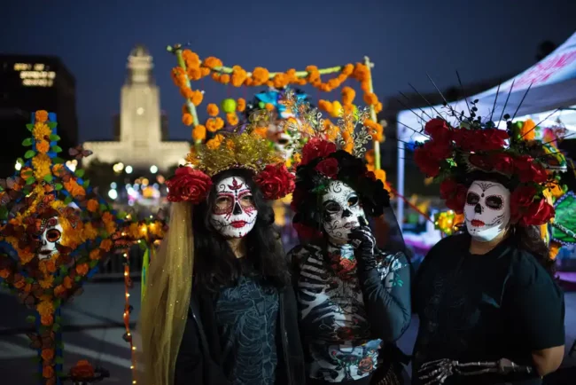 Los Angeles Celebrates Día de los Muertos: A Rich Medley of Culture and Remembrance