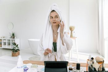 How to Build a Clean Beauty Routine Without Breaking the Bank