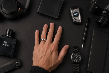 How to Pick a Wedding Ring That Matches Your Personal Lifestyle