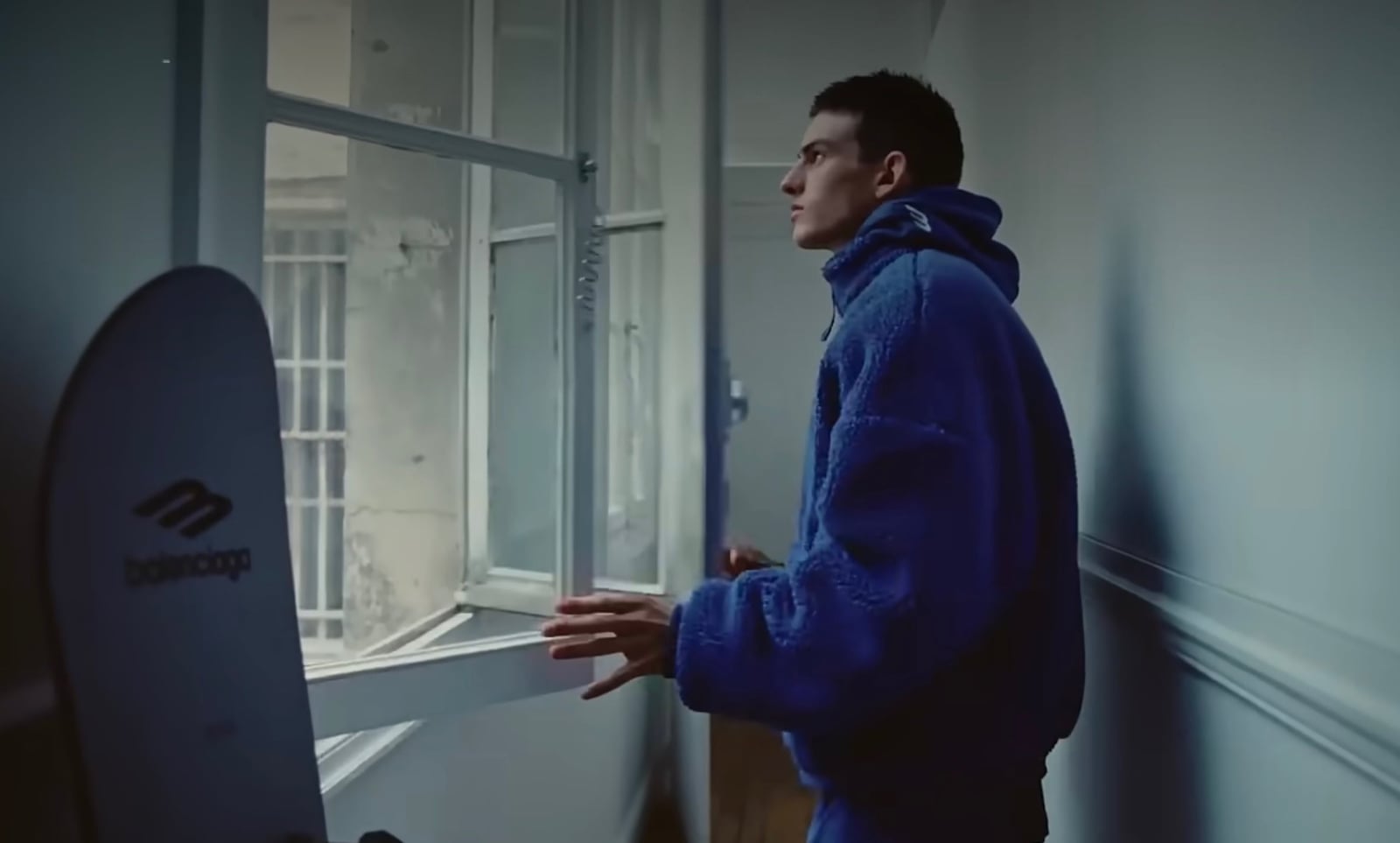 Balenciaga Puts a Rescue Beacon in a Puffer and Calls It Skiwear
